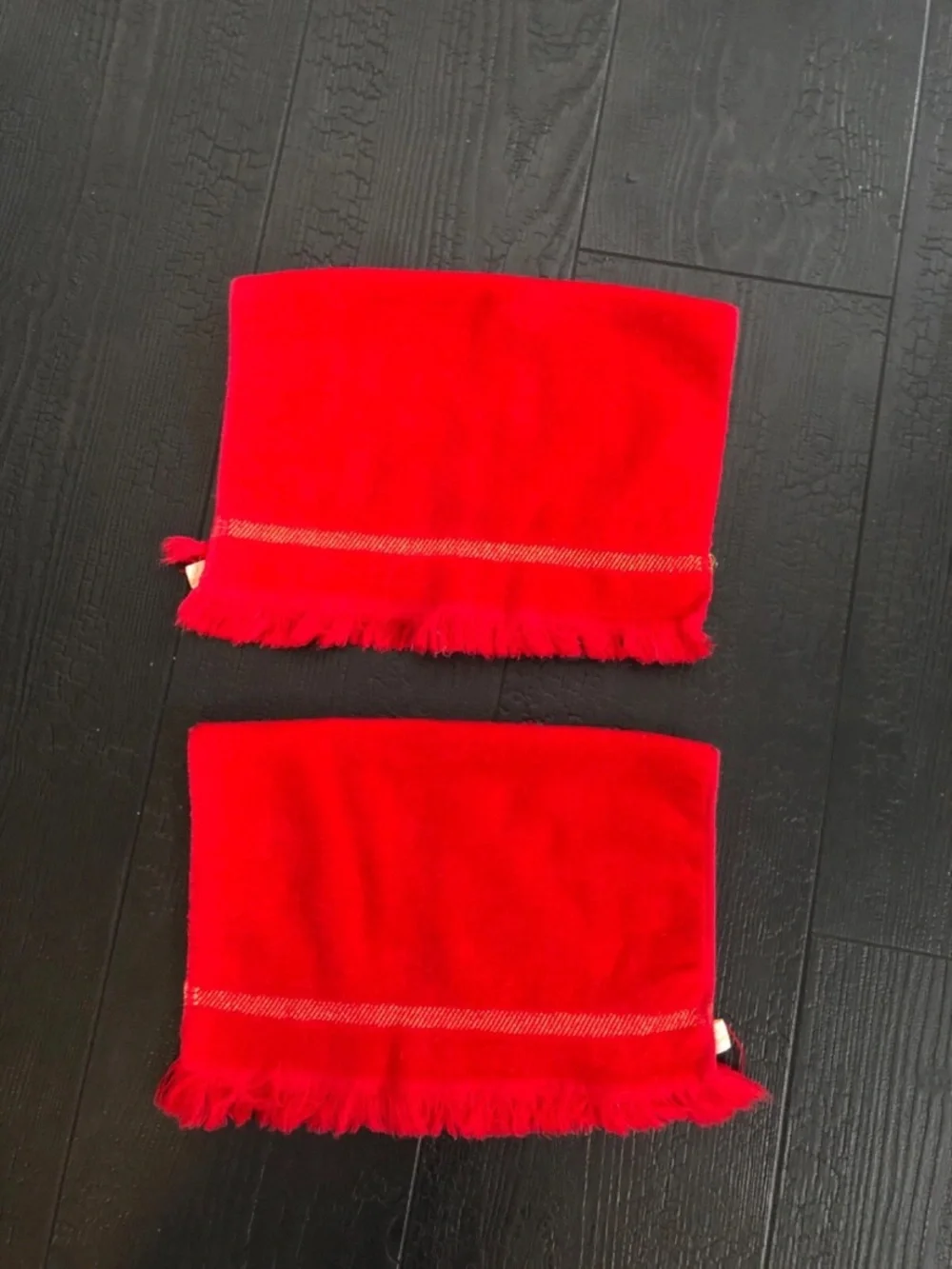 Vintage Callaway Luxury Hand Towel Set Of 2 Fringe Red Gold Stitching VTG